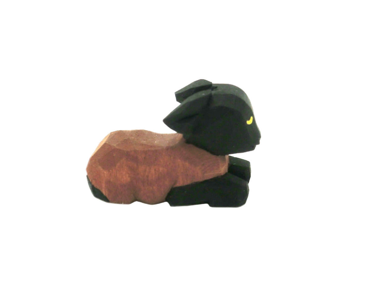Lotte Sievers-Hahn Krippenfiguren 12cm, Lamm dunkel liegend 2cm