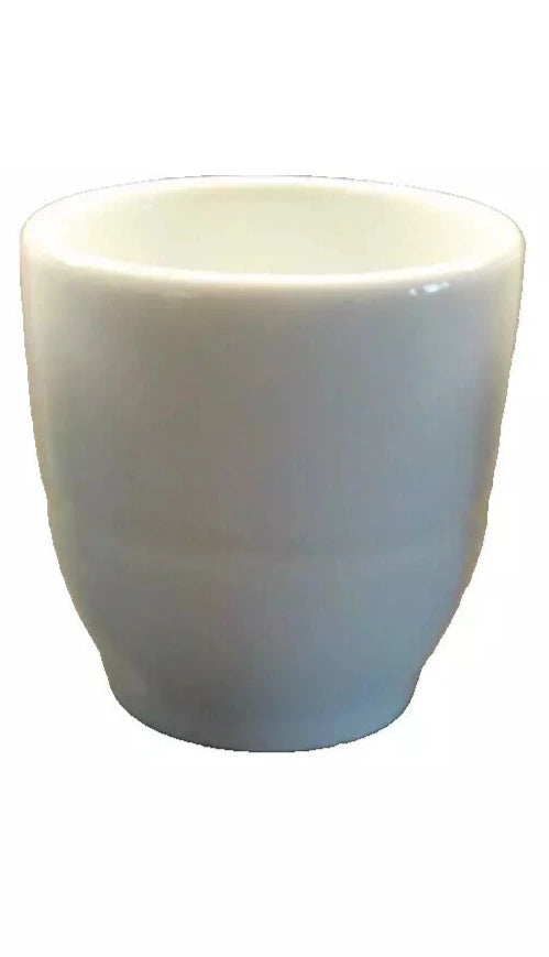 MONO Eierbecher aus Porzellan