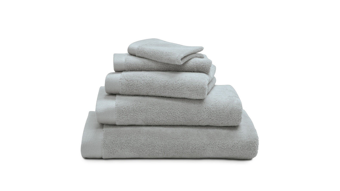 LUIZ Grace hochfloriges Luxushandtuch mit beidseitigem Satinabschluss, 100% Bio Baumwolle