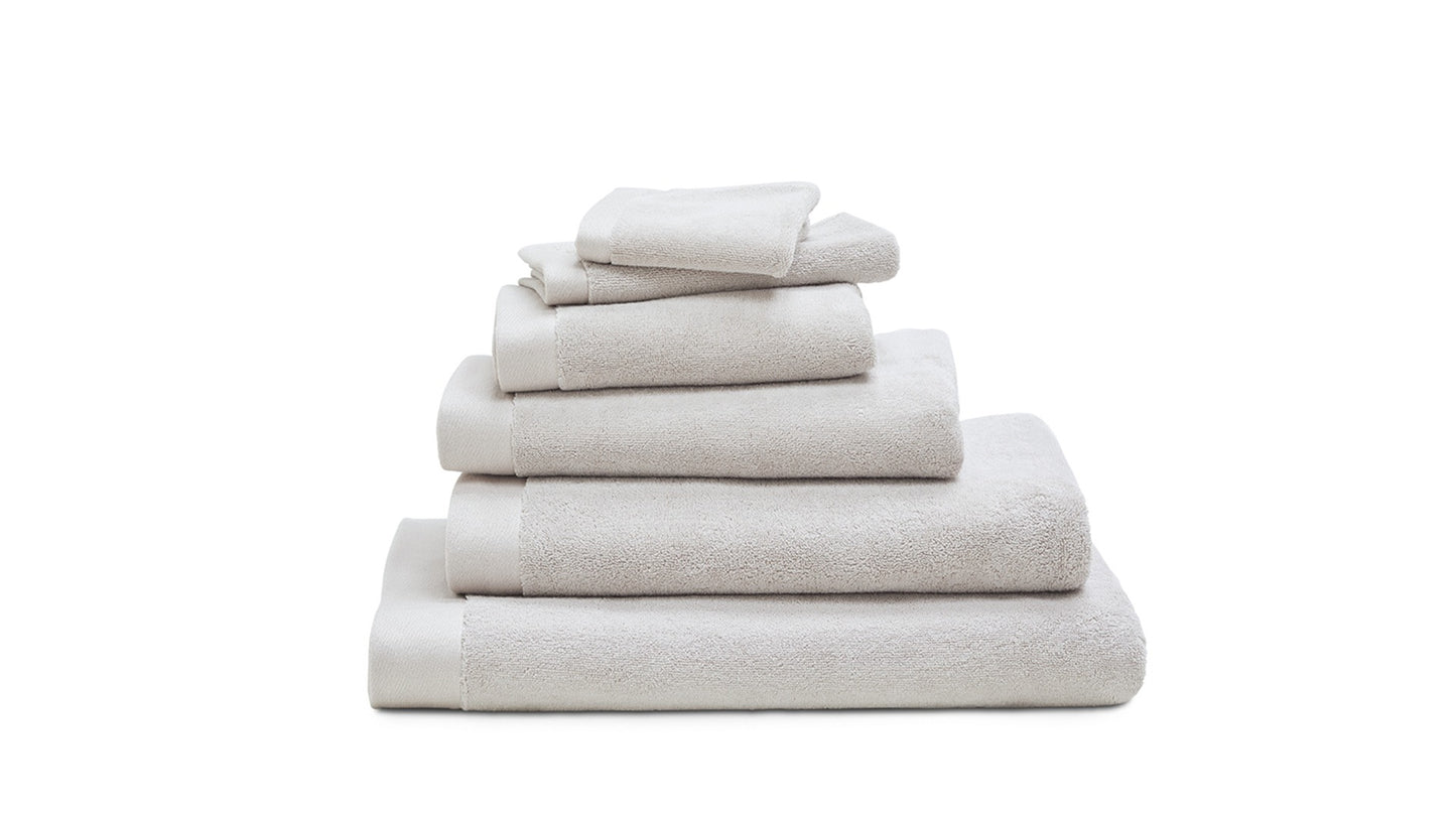 LUIZ Grace hochfloriges Luxushandtuch mit beidseitigem Satinabschluss, 100% Bio Baumwolle