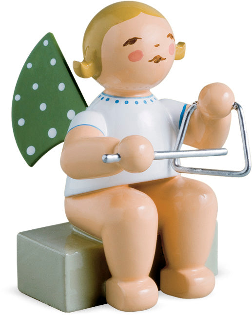 Wendt & Kühn Engel mit Triangel, sitzend