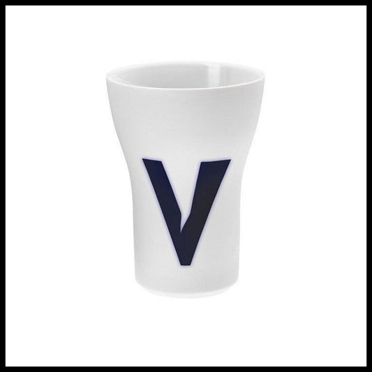 Hering Berlin - Letter Cups, Becher, groß Buchstaben A-Z, Ä, Ö, Ü, Ö- Buchstabe V